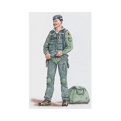 F-105 Pilot - 1/48 figure