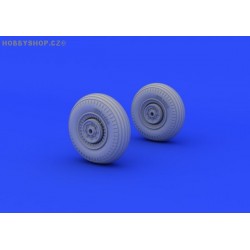 Il-2 wheels  - 1/72 detail set