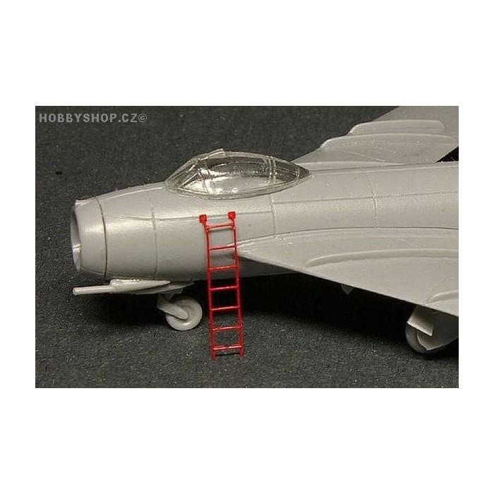 MIG-15/17 step ladder (two types) - 1/144 PE set