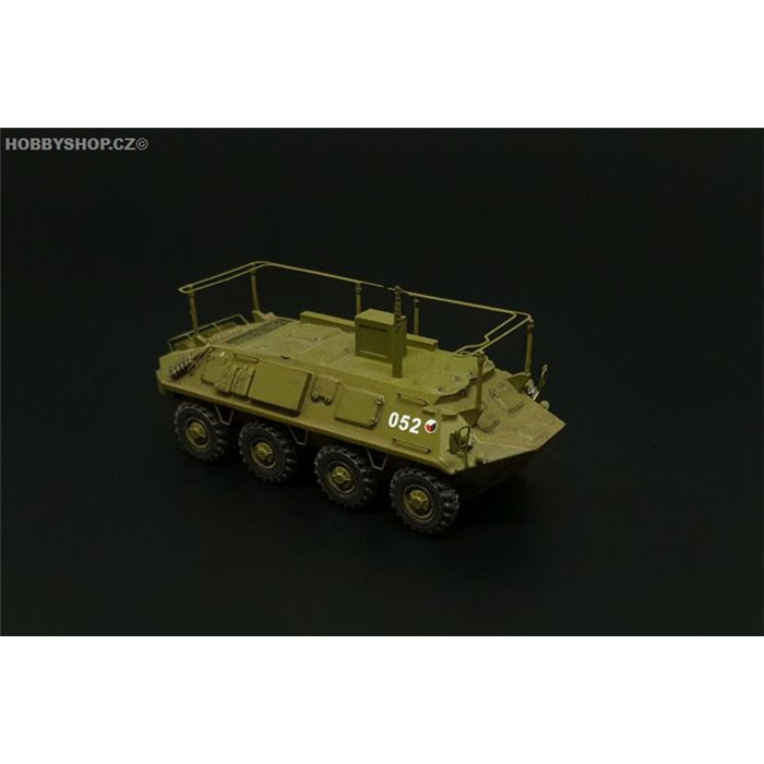 BTR-60 PU - 1/144 resinový kit
