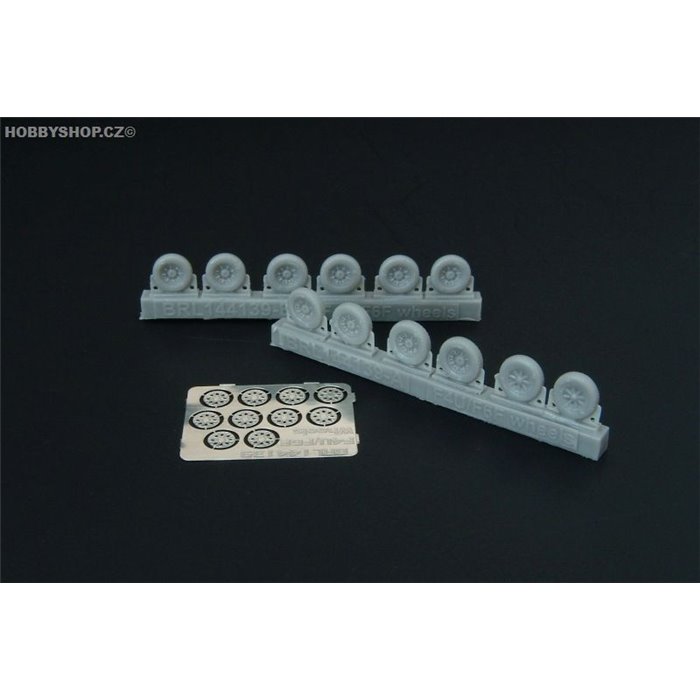 F4U Corsair - F6F Hellcat wheels (five types) - 1/144 update set