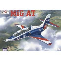 MiG-AT Trainer - 1/72 kit