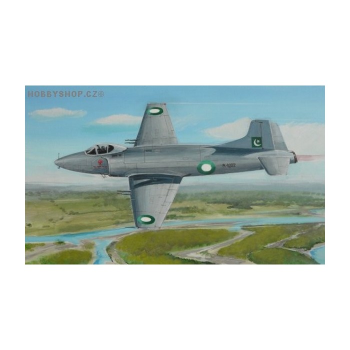 Supermarine Attacker FB.2 - 1/72 kit