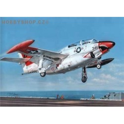 T-2 Buckeye Red & White Trainer - 1/48 kit