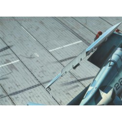 US Navy Aircraft Carrier Deck - 1/48 set