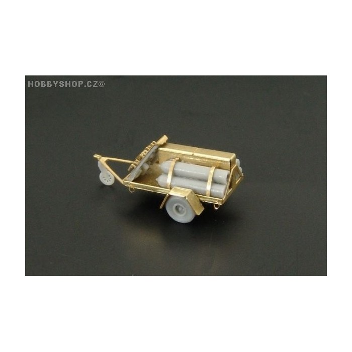 U.S.NAVY Oxygen cart (2pcs) - 1/144 kit